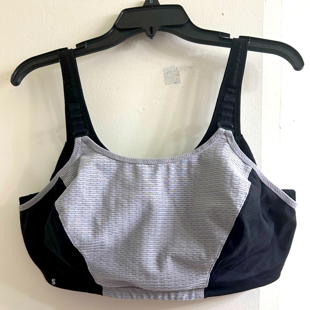 44G Sports Bra with support cups